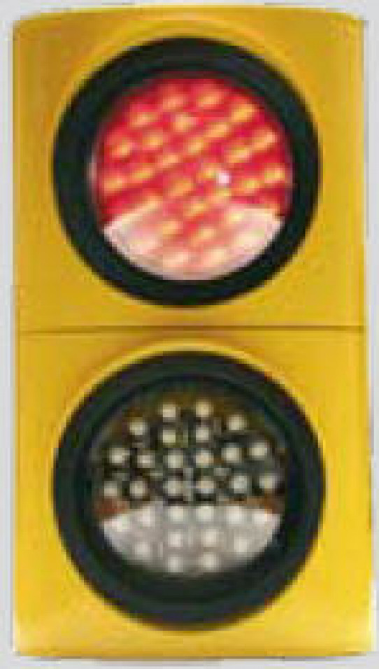 Traffic light Vanguard 100